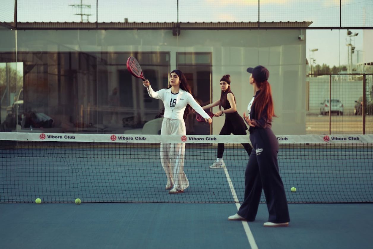 Pourquoi Bordeaux est la ville idéale pour jouer au padel ?